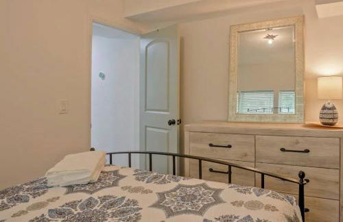 Casablanca in The Hghts-Hot Tub Bikes Chill Vibes - Foto 33