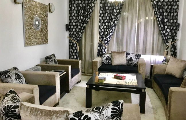 Security & Comfort 2 Bedroom Apartment in Gurugram - Foto 19