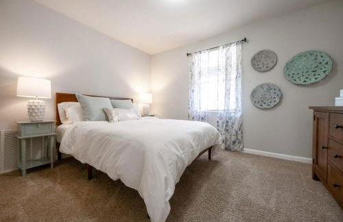 Modern 3BR Haven Near City Hotspots - Foto 20