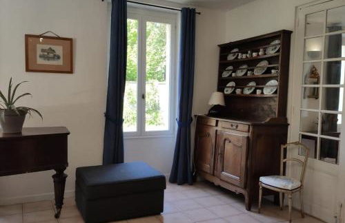 Charmant 110m2 avec jardin privé - Foto 29