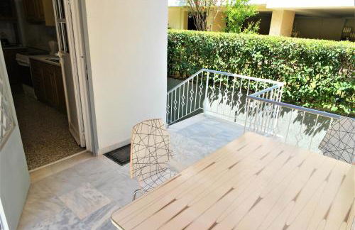 Zefyros Super Cool Apartments next to Alimos Riviera - Foto 64