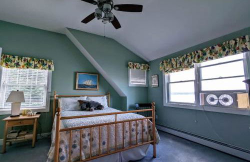 Oceanfront Jellison Beach House - Photo 20