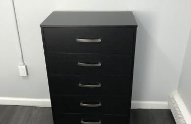 Private 2-bedroom apartment, free parking, direct bus to NYC Manhattan only 2 blocks away, MetLife Stadium FIFA World Cup 25 minutes away - Foto 3