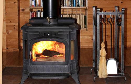 Peaceful Waterfront Log Cabin near Crater Lake National Forest, Oregon - Foto 39
