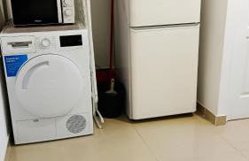 Bienvenue à PARIS - Appartement confortable, grande terrasse privée au calme, parking gratuit - Foto 14