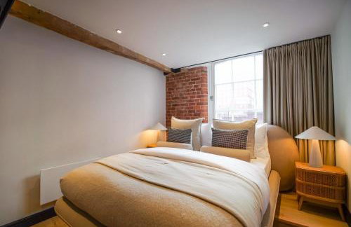 Omnia by The Heim - Photo 48