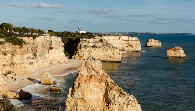 Formações rochosas de Portimão