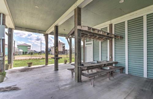 Steps to Gulf Crystal Beach Home with Deck and Views - Foto 27