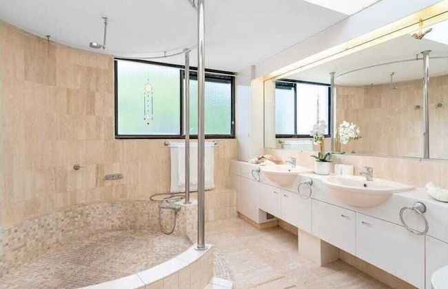 The Rocks Resort - Foto 54