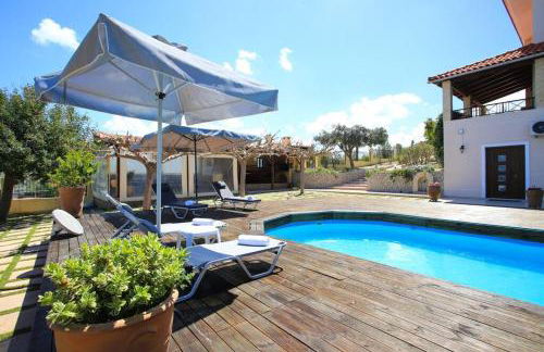 Sofia's Sunny Home + Private Pool + Gym - Foto 5