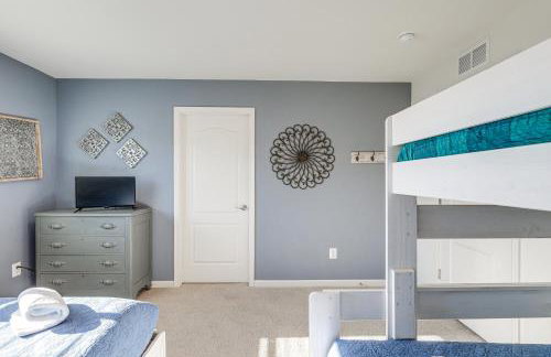 Shuttle to Beach, Relax on Patio! Millville Escape - Foto 22