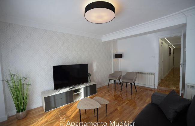 Apartamentos Plaza del Torico - Foto 42