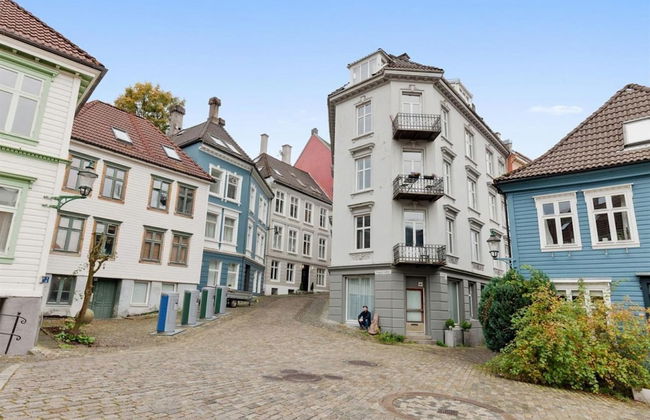 Urban Apartment - City Center - Photo 12