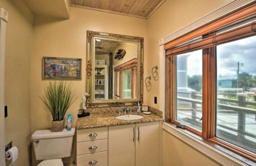 Chic Home: Ocean Views, Hot Tub & Game Room! - Foto 14