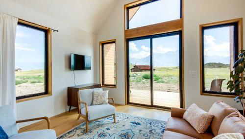 Yellowstone Prairie Retreat 360 Mountain Views! - Foto 4