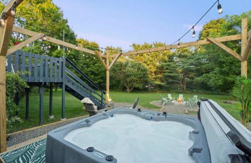 Dual Home Retreat! Walk Between Both! Sleeps 28 - Foto 24