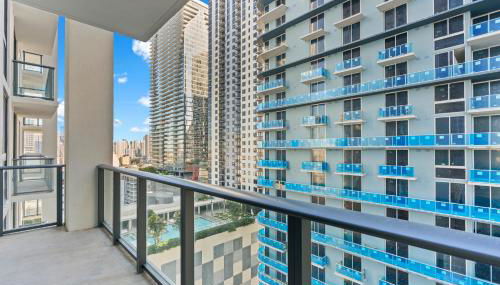 Elegant Condo at Crosby Miami Worldcenter W Rooftop Pool & Fitness Center - Foto 4