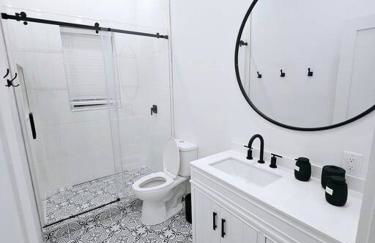 Downtown Adams - Foto 49