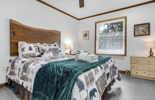 Twin Pines Retreat - Lake, Firepit and Games - Foto 70