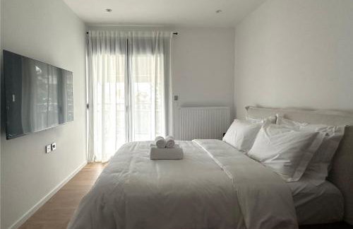 On the Edge - Suites & Apartments - Photo 59