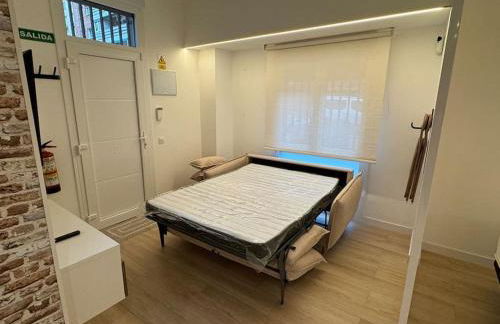 Madrid Centro Apartamnto Estreno - Photo 13