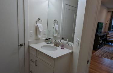 Capri Condo in Downtown Traverse City - Foto 8