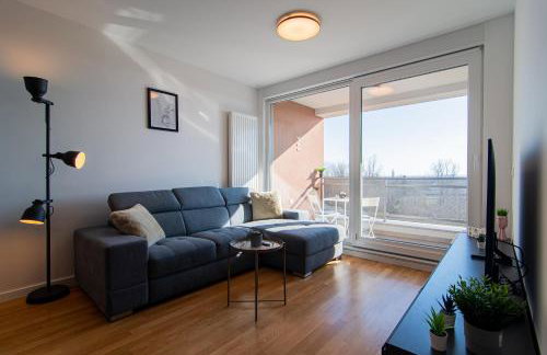 Flexible SelfCheckIns 67 - Zagreb - Loggia - Brand New - Luxury - Garage - Foto 3