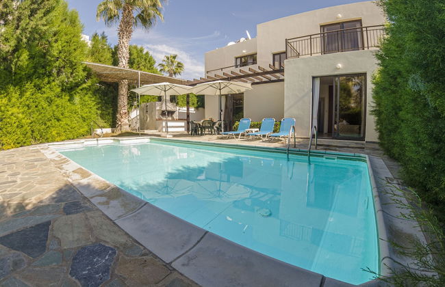 Aura Holiday Villas - Photo 19