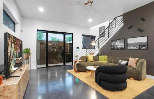 Full Duplex ATX Modern Creekside Retreat 2 Pools - Foto 5