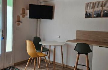 Isard - Le Hameau De La Courbière - Foto 8