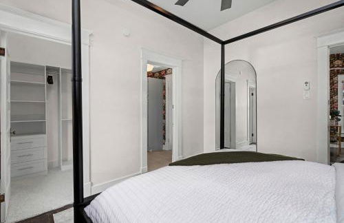 The Wild Peony Walk to Old Town FC and CSU Campus - Foto 20