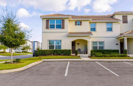 Magnificent 5Bd w/ Pool Close to Disney @Storey Lake 4800 - Foto 10