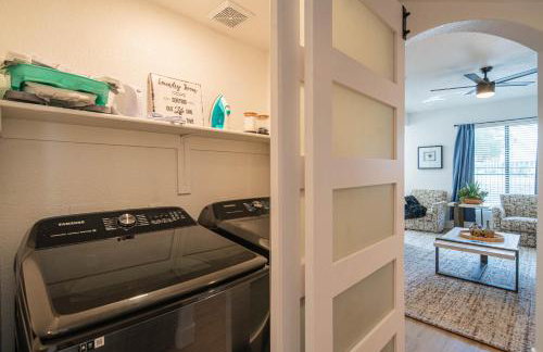 Walk to Westin Kierland , Family-Friendly Stay with Pool & Parking - N171 - Foto 64