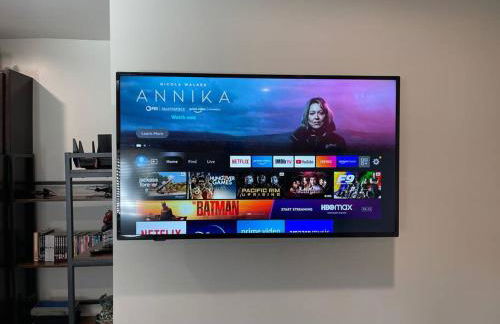 Elegant private studio with private entrance and pool access - Foto 12