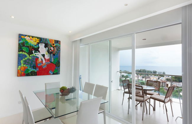 Sunset Plaza Karon by RESAVA - Photo 42