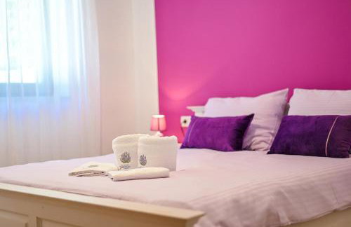 Villa Brbon - Serene Getaway - Foto 37