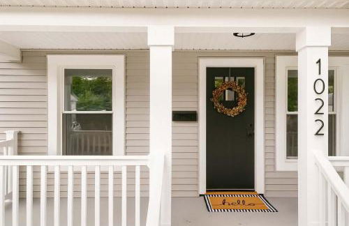 Sweet Retreat 3 Mins to Notre Dame Eddy St Commons and Memorial Hospital - Foto 1