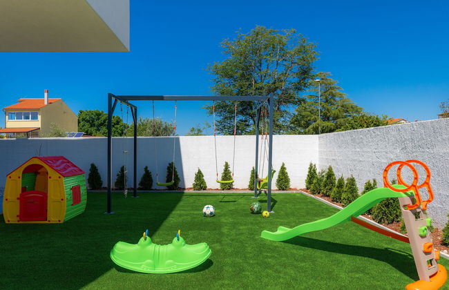 Dots n' Stripes - Foto 16