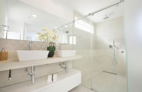 Strandnahe Design Villa mit Pool 2 Schlafzimmer 180 qm - Foto 9