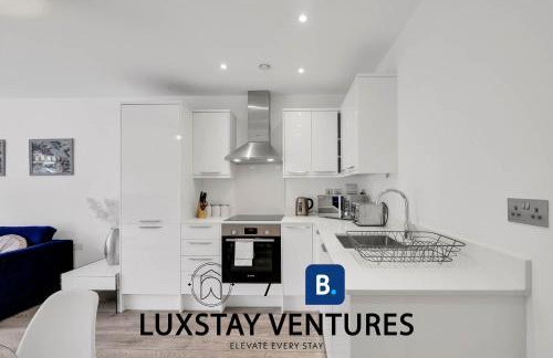 Multiple 2-Bedroom Apartments near Harry Potter Studios - 2-Minute walk to Bushey Station - 20 Minutes to London Euston - Ideal for Families & Business - Free Parking - Foto 49