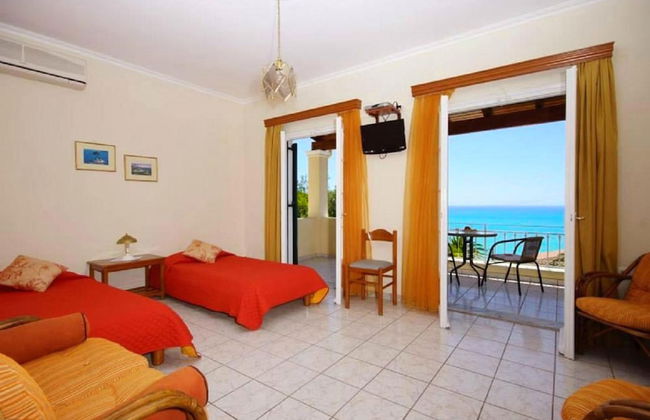 Natalia Apartment B With Panoramic sea Views of Agios Gordios bay - Foto 12