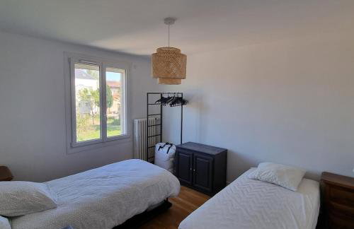 Maison cosy avec Balnéo & jardin - Foto 16