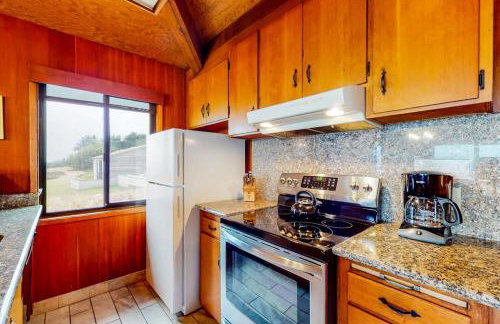 Comstock Retreat - Photo 7