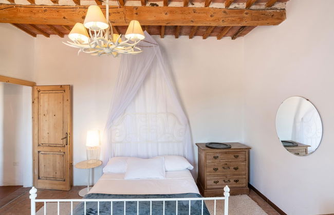 Pet-friendly Umbria Villa - Photo 7