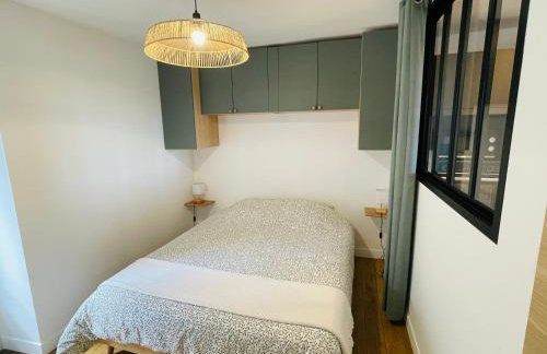 Appartement calme et cosy proche centre vue château - Foto 5