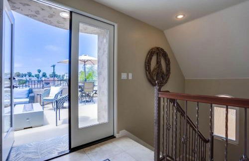 Stunning Ocean View Home w Rooftop Terrace, Firepit, Fast Wifi, AC & Parking! - Foto 28