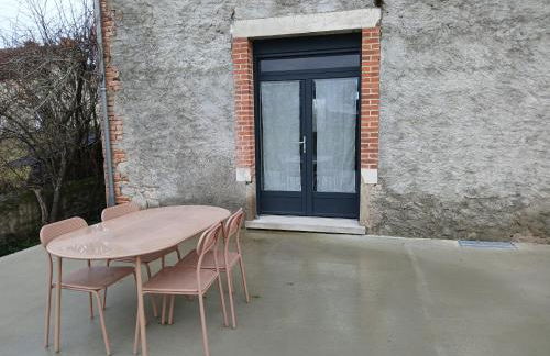 Logement dans la campagne nérisienne - Foto 3