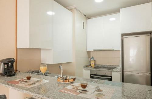 Primera Linea de Playa Samil Costa con Garaje Incluido - Foto 5