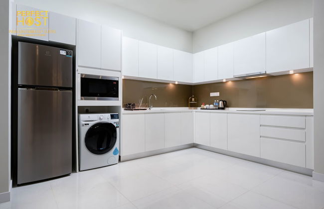 Pavilion Embassy Suites KL by Perfect Host - Photo 25