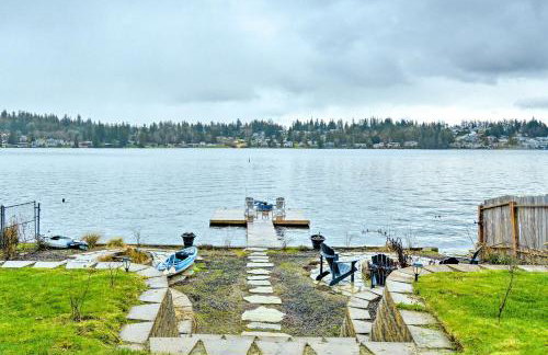 Lakefront Bremerton Vacation Rental with Deck! - Foto 29